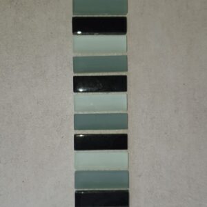 Glas translucent (schwarz grau weiss) Glasmosaik